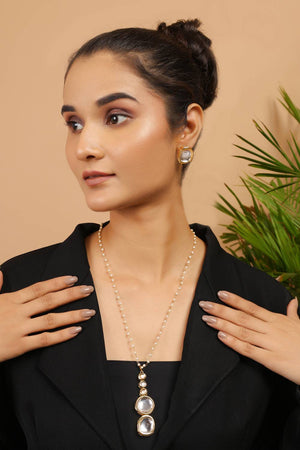 Golden Kundan Alloy Pendant Set