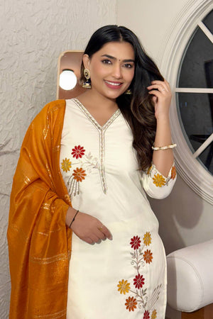 White Floral Embroidered Cotton Kurti Pant Set