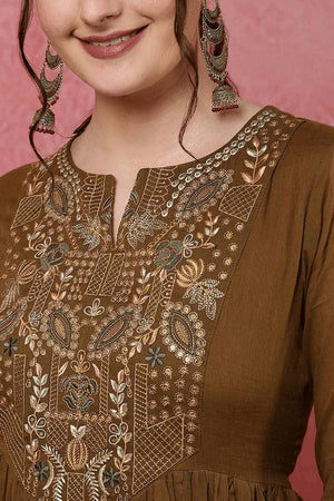 Mehendi Embroidered Chanderi Anarkali Suit Set
