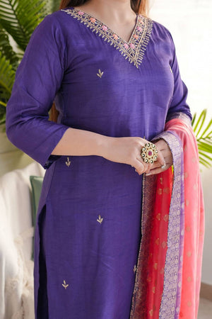 Blue Floral Embroidered Chanderi Straight Cut Suit Set