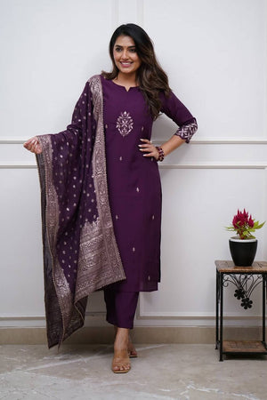 Purple Floral Embroidered Chanderi Kurti Pant Set