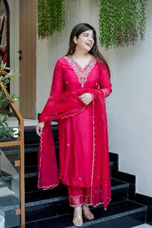 Pink Floral Embroidered Chanderi Straight Cut Suit Set