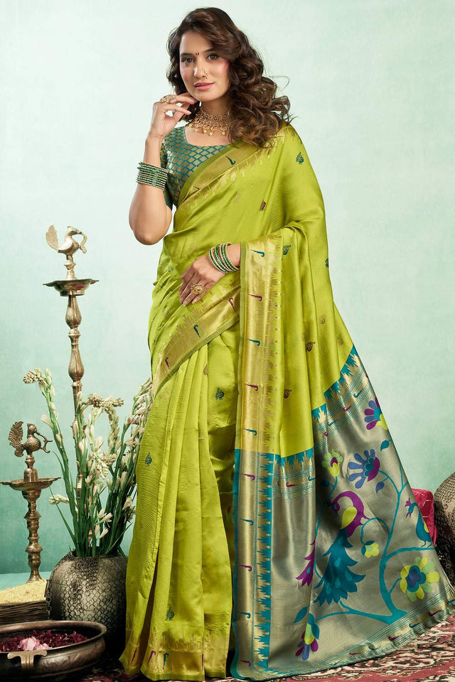Green Paithani Peacock Woven Silk Blend Saree (HT1605)