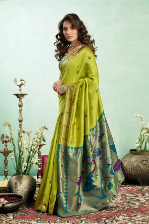 Green Paithani Peacock Woven Silk Blend Saree (HT1605)