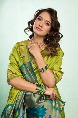 Green Paithani Peacock Woven Silk Blend Saree (HT1605)