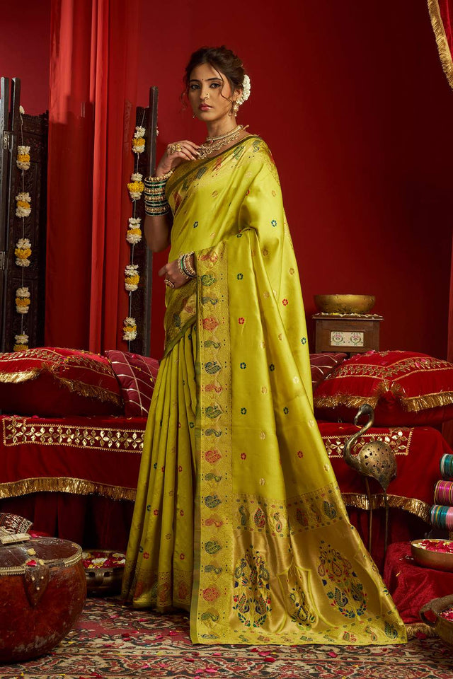 Green Paithani Floral Woven Silk Blend Saree (HT1701)