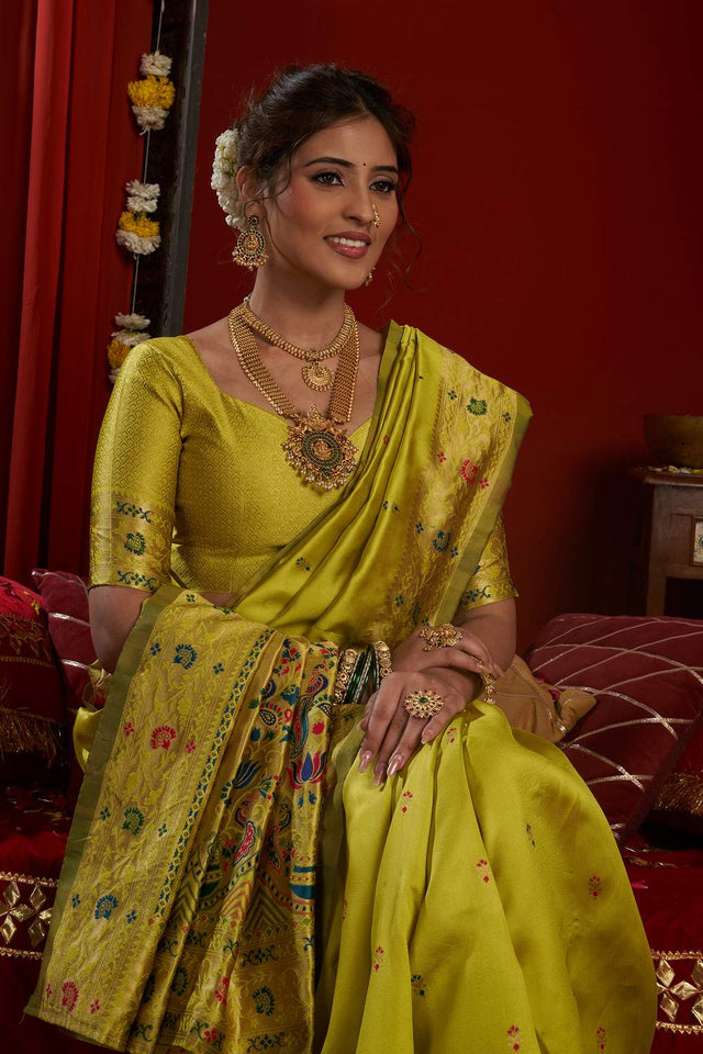 Green Paithani Floral Woven Silk Blend Saree (HT1707)
