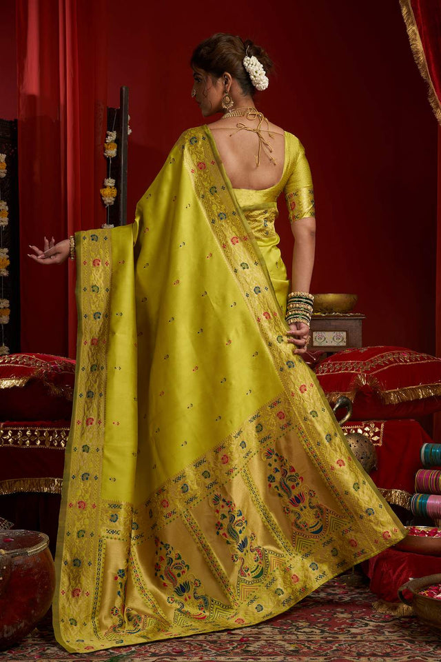 Green Paithani Floral Woven Silk Blend Saree (HT1707)