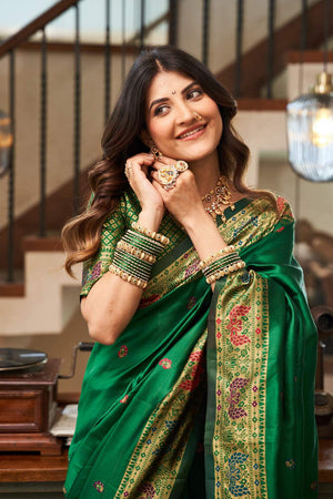 Green Paithani Peacock Woven Silk Blend Saree (HT1712)