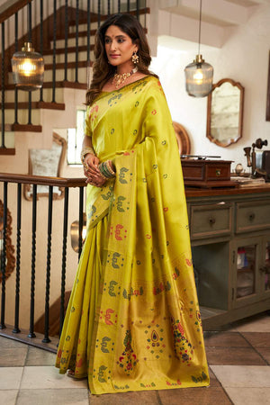 Green Paithani Peacock Woven Silk Blend Saree (HT1717)
