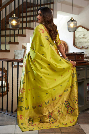 Green Paithani Peacock Woven Silk Blend Saree (HT1717)