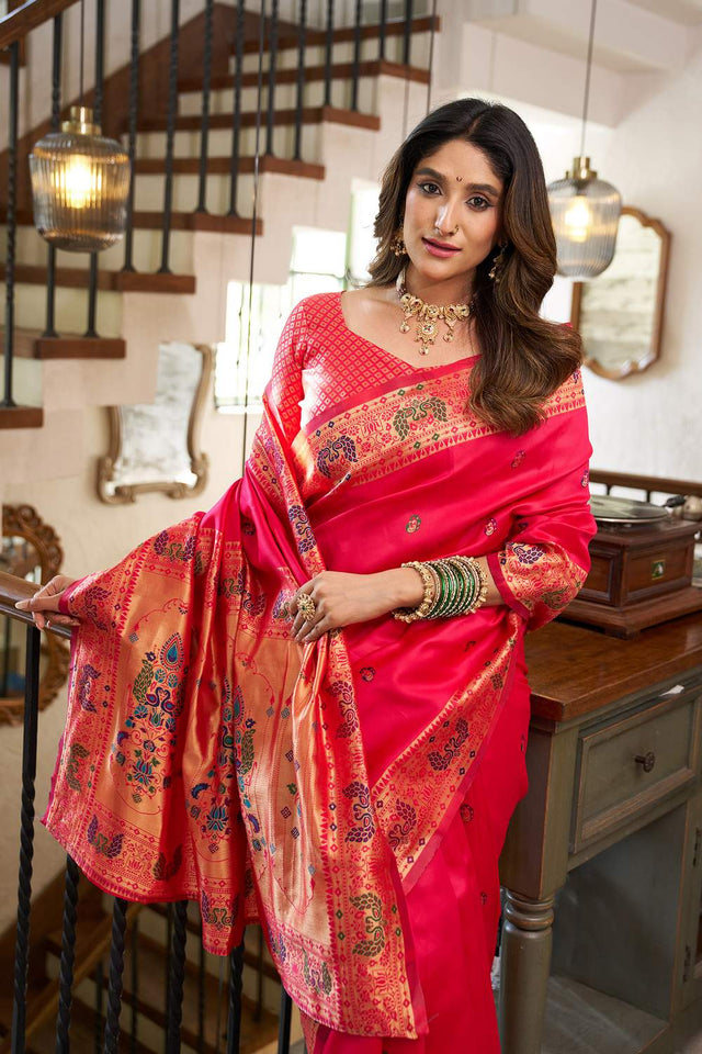 Pink Paithani Peacock Woven Silk Blend Saree (HT1718)