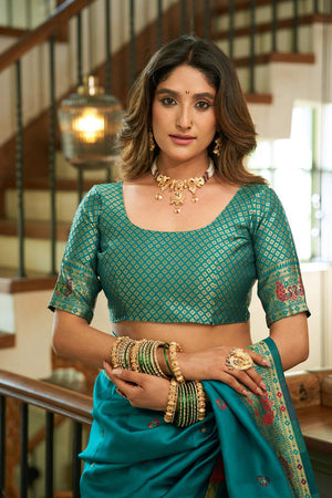 Turquoise Paithani Peacock Woven Silk Blend Saree (HT1719)