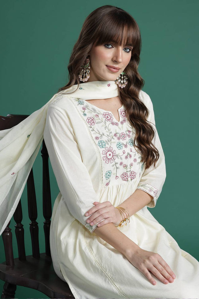Off White Embroidered Cotton Kurti Pant Set (IDKH0OW10291)