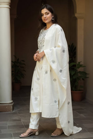 Off White Embroidered Cotton Kurti Pant Set (IDKH0OW10922)