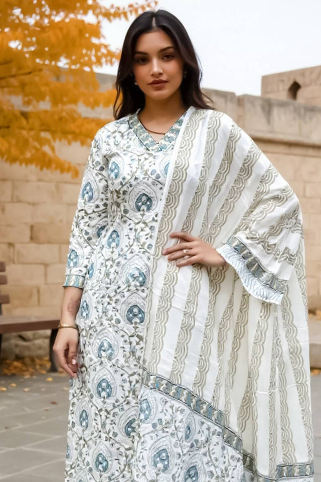 White Printed Cotton Kurti Pant Set (IDKH0WH11619)