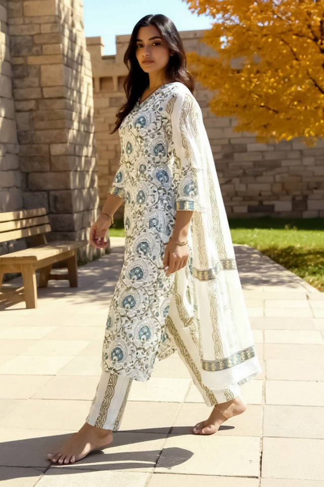 White Printed Cotton Kurti Pant Set (IDKH0WH11619)
