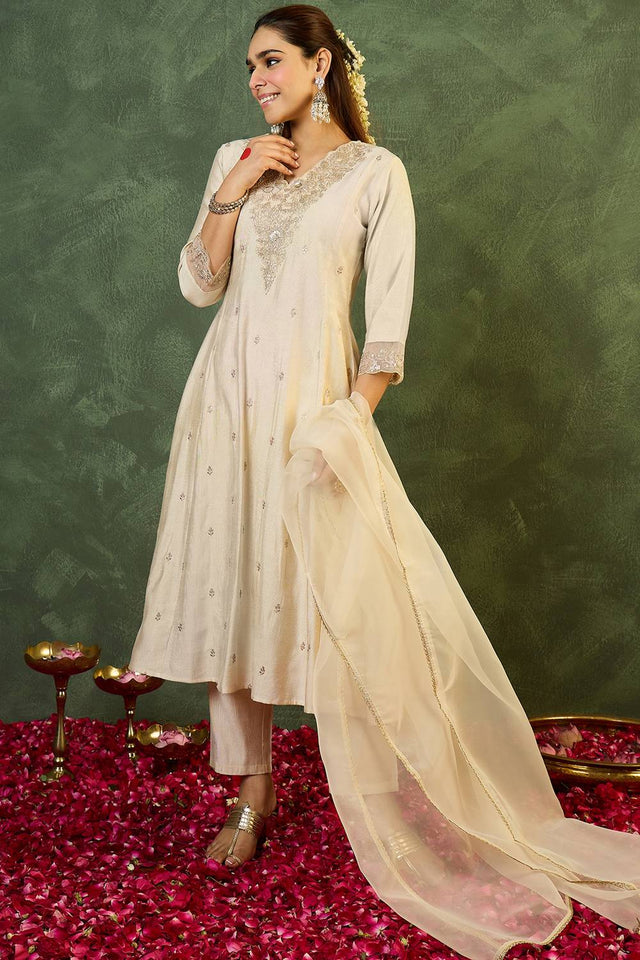 White Embroidered Liva Kurti Pant Set (IDKH1WH12378)