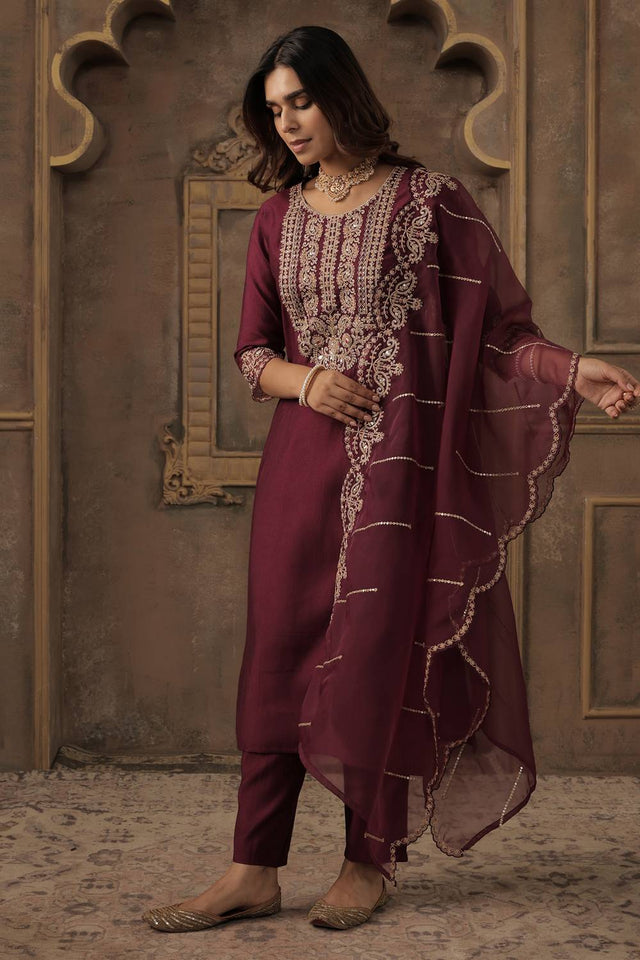 Maroon Embroidered Liva Kurti Pant Set (IDKH1WN12198)