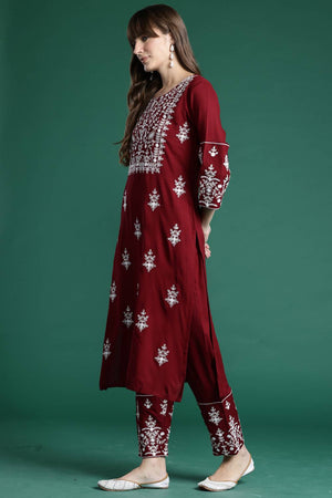 Maroon Floral Embroidered Rayon Kurti Pant Set (IDKH5MR10309)