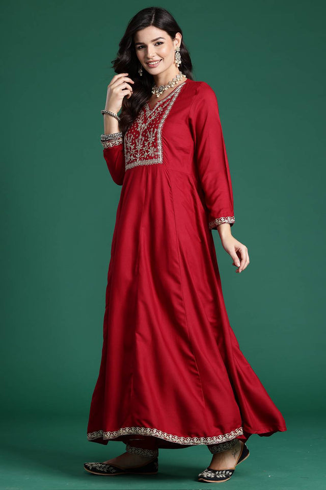 Maroon Embroidered Rayon Kurti Pant Set (IDKH5MR7937)