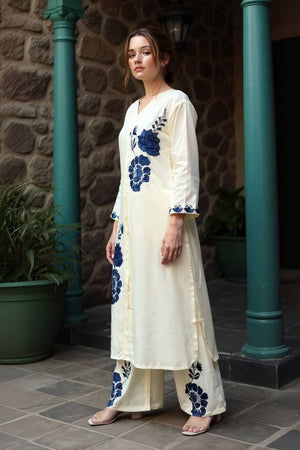 Off White Printed Rayon Kurti Pant Set (IDKH5OW9711)