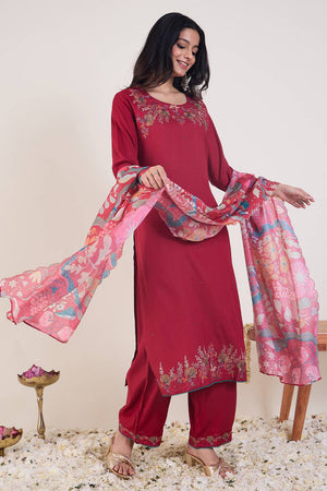 Pink Embroidered Rayon Kurti Pant Set (IDKH5PK12090)