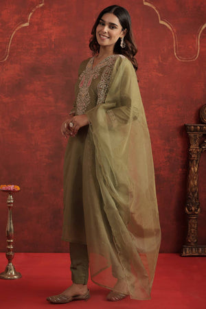 Green Embroidered Silk Blend Kurti Pant Set (IDKH9GN11469)