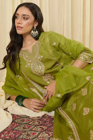 Green Embroidered Silk Blend Kurti Pant Set (IDKH9GN12423)