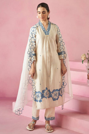 Off White Floral Embroidered Silk Blend Kurti Pant Set (IDKH9OW11113)