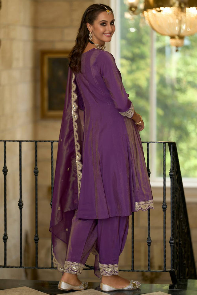 Violet Embroidered Silk Blend Kurti Pant Set (IDKH9PR11913)