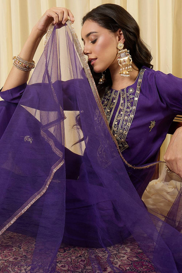 Violet Embroidered Silk Blend Kurti Pant Set (IDKH9PR12333)