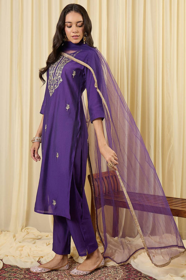 Violet Embroidered Silk Blend Kurti Pant Set (IDKH9PR12333)