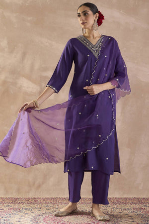 Violet Embroidered Silk Blend Kurti Pant Set (IDKH9PR12335)