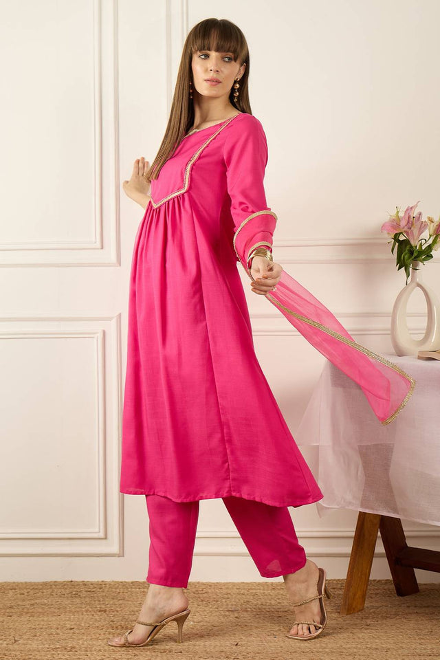 Pink Solid Cotton Blend Kurti Pant Set (IDKH9RP11643)