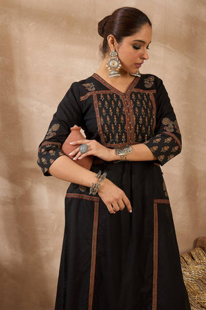 Black Floral Printed Cotton Kurti Pant Set (IDKS0BK10986)