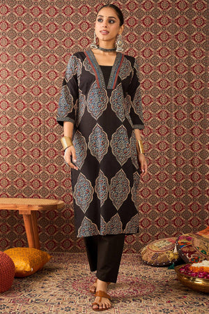 Black Printed Cotton Kurti Pant Set (IDKS0BK11281)