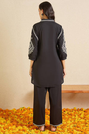 Black Floral Embroidered Cotton Kurti Pant Set (IDKS0BK11839)