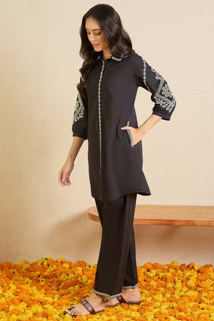 Black Floral Embroidered Cotton Kurti Pant Set (IDKS0BK11839)