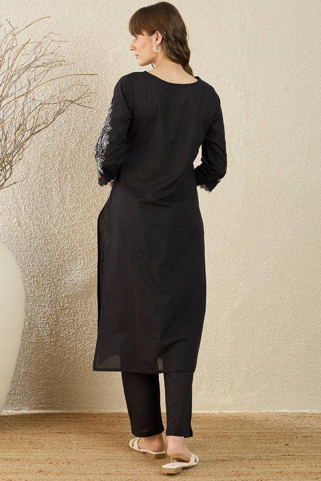 Black Floral Embroidered Cotton Kurti Pant Set (IDKS0BK11957)