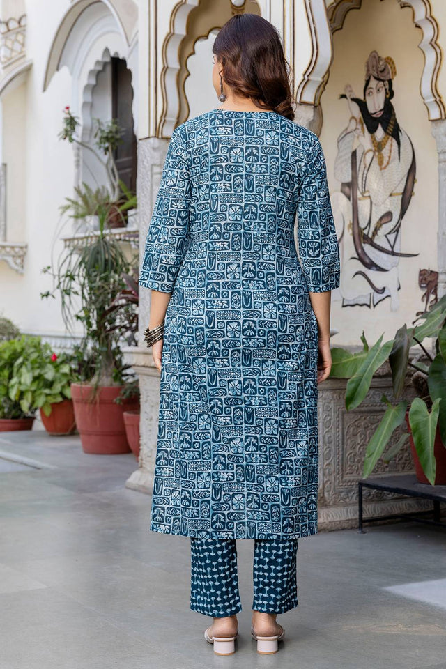 Blue Floral Printed Cotton Kurti Pant Set (IDKS0BL11621)
