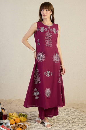Maroon Embroidered Cotton Kurti Pant Set (IDKS0MR11261)
