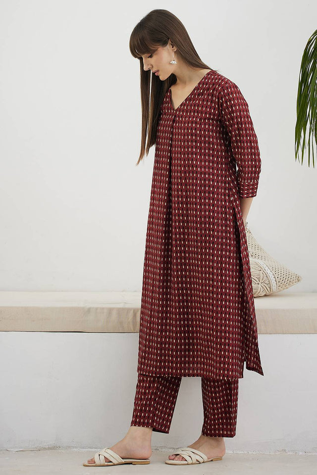Maroon Printed Cotton Kurti Pant Set (IDKS0MR12144)