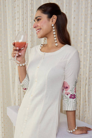 White Floral Embroidered Cotton Blend Kurti Pant Set (IDKS0WH12190)