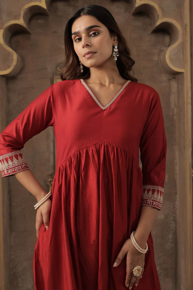 Red Solid Liva Kurti Pant Set (IDKS1RD12303)