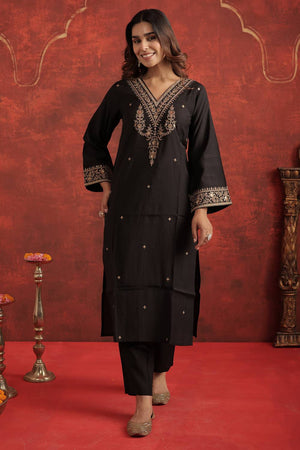 Black Floral Printed Liva Kurti Pant Set (IDKS9BK12379)