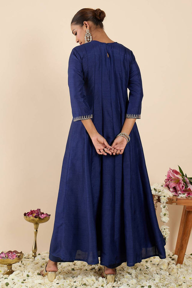 Blue Embroidered Silk Blend Kurti Pant Set (IDKS9BL11783)