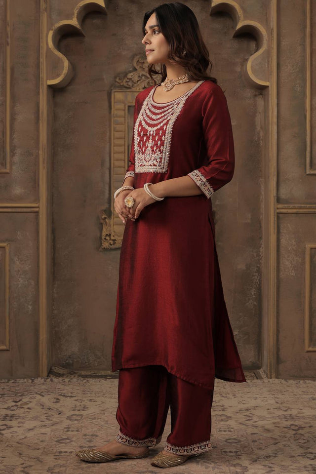Maroon Embroidered Liva Kurti Pant Set (IDKS9MR11734)