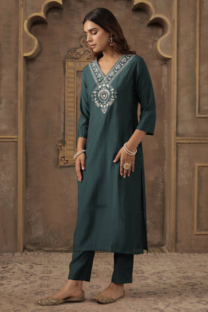 Turquoise Floral Embroidered Silk Blend Kurti Pant Set (IDKS9TL12216)