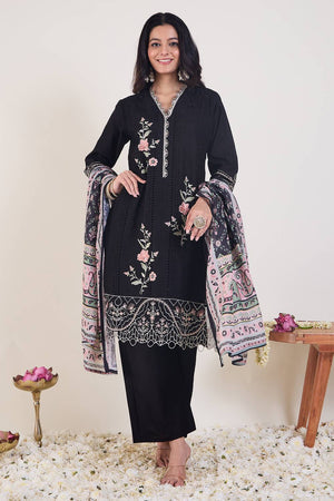 Black Embroidered Cotton Kurti Pant Set (IDST0KH122)